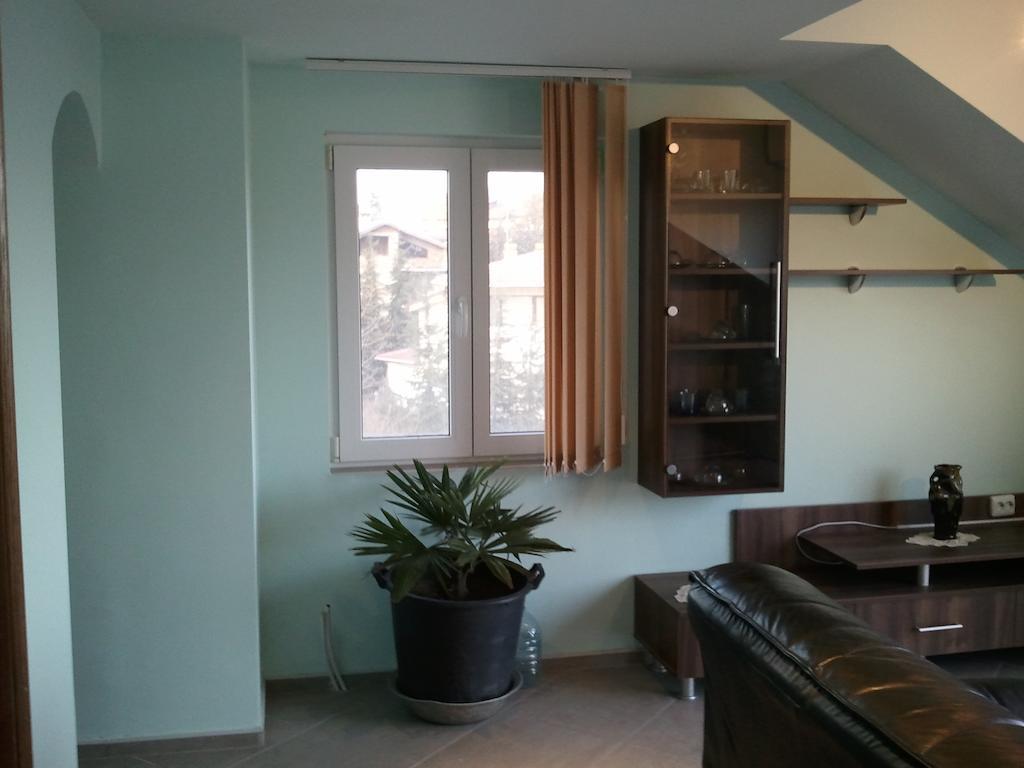 Vila Dva 3 Golden Sands Phòng bức ảnh